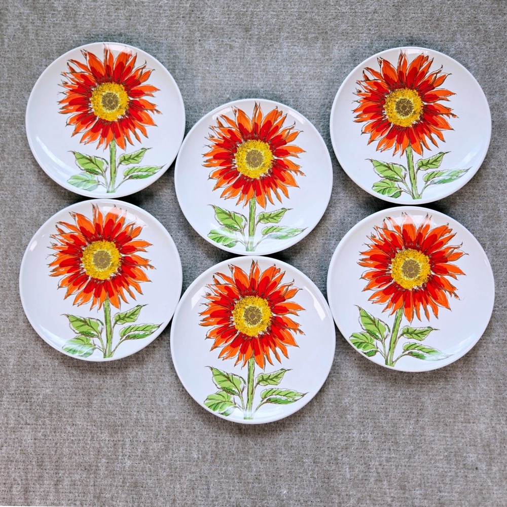 Signature Housewares Room Creative Red Sunflower Stoneware Plates Set of 6